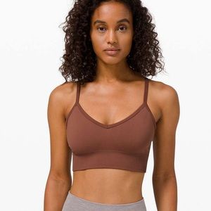 Ebb to street Bra, lululemon size 6 C/D nwot